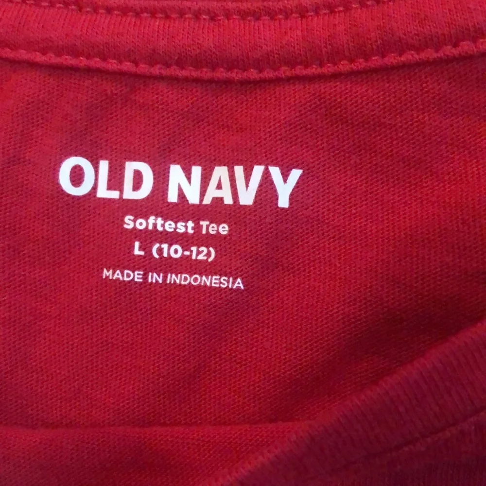 Old Navy l Two “softest tees” light light pink & red w/heart pocket